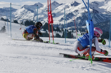 Italia ganadora del paralelo por equipos mixtos (NTE) en la OPA CUP U16 de Baqueira Beret